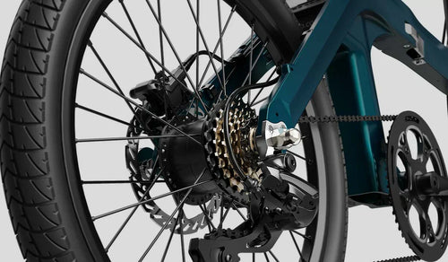 The image shows the SHIMANO7 transmission of the Fiido X.